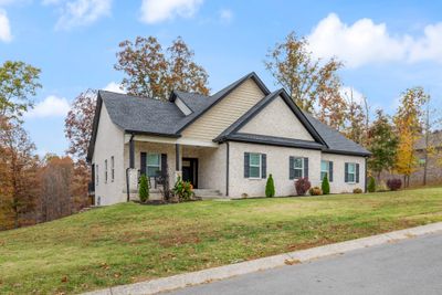 220 Cherokee Dr, House other with 3 bedrooms, 2 bathrooms and 8 parking in White Bluff TN | Image 2