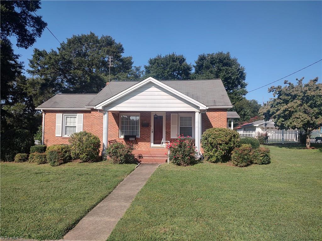 Merriman St, Eden, NC 27288