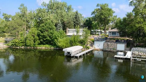 1043 Y Camp Rd, Grenville, SD, 57239-8348 | Card Image