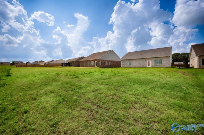 27091 Rabbit Run, House other with 3 bedrooms, 2 bathrooms and null parking in Athens AL | Image 9