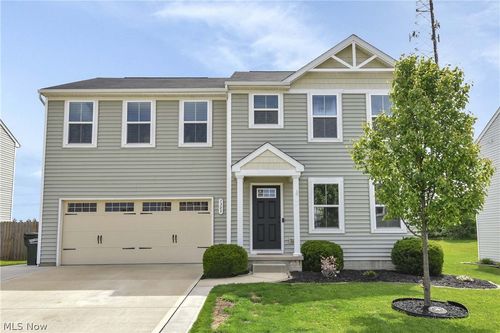 5309 Miller St, Barberton, OH, 44203-3901 | Card Image