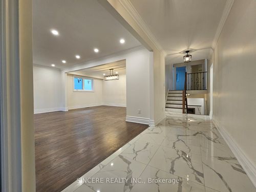 32 Colonnade Rd, North York, ON, M2K2L5 | Card Image
