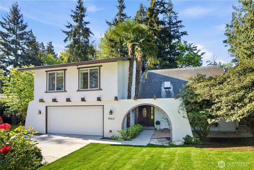 14213 Se 45th Pl, Bellevue, WA, 98006-2307 | Card Image