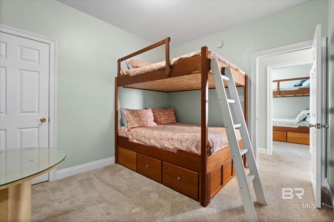 Bedroom | Image 15