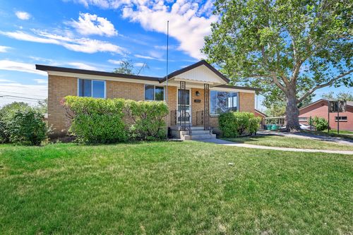 106 W 700 N, Clearfield, UT, 84015-3228 | Card Image