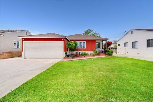 4335 Knoxville, Lakewood, CA, 90713 | Card Image