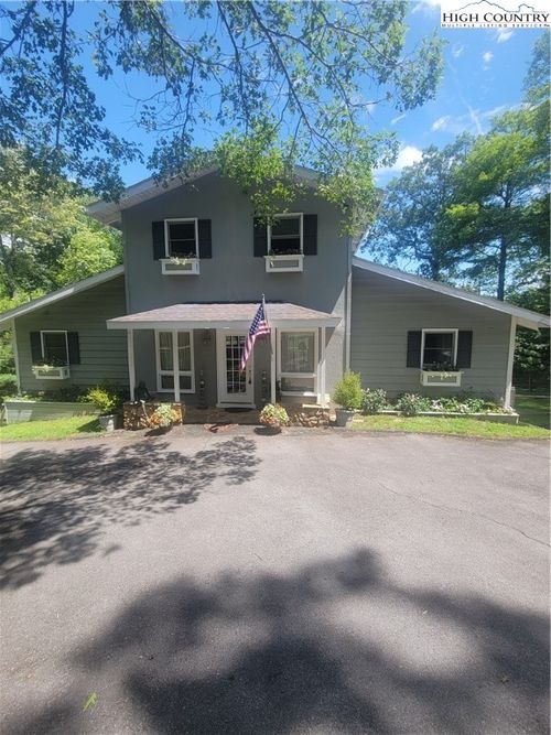 638 Ridge Rd, Glade Valley, NC, 28627 | Card Image
