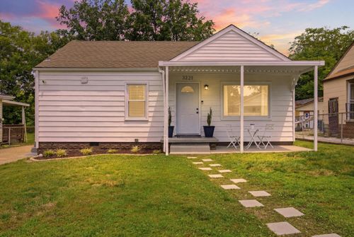 3221 5th Ave, Chattanooga, TN, 37407-1532 | Card Image