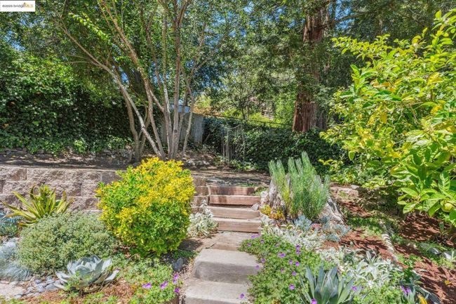 7069 Saroni Dr, House other with 2 bedrooms, 1 bathrooms and null parking in Oakland CA | Image 31