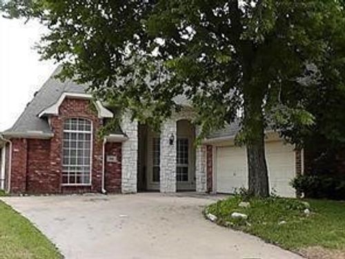 7410 Woodsprings Dr, Garland, TX, 75044-2148 | Card Image