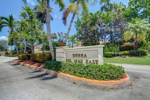7657 Sierra Ter W, Boca Raton, FL, 33433-3315 | Card Image