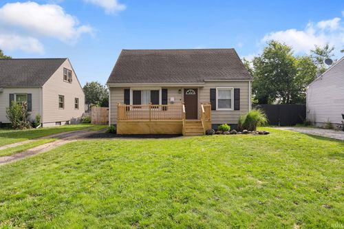 222 Village Way, South Bend, IN, 46619-1762 | Card Image