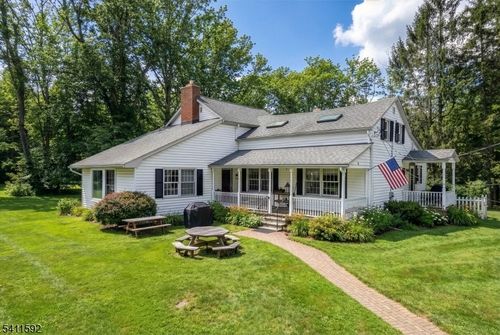 15 Maines Ln, Blairstown, NJ, 07825-9675 | Card Image