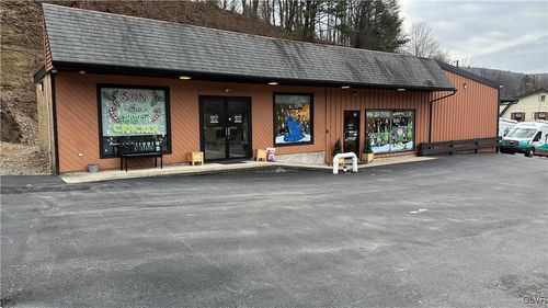 205 Interchange Rd, Lehighton, PA, 18235-2825 | Card Image