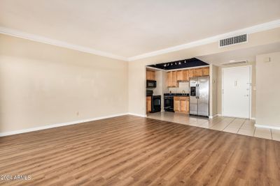 8A - 4750 N Central Avenue, Condo with 2 bedrooms, 1 bathrooms and null parking in Phoenix AZ | Image 3