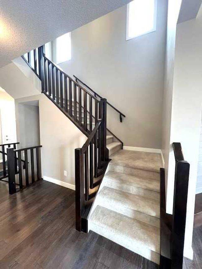 107 Panton Link Nw, House other with 3 bedrooms, 3 bathrooms and 4 parking in Calgary AB | Image 4