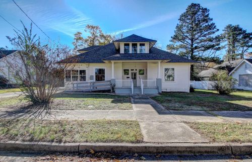 320 E Cedar St, Warren, AR, 71671-2914 | Card Image