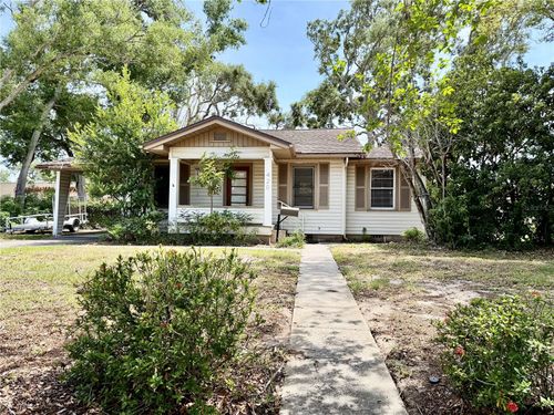 420 26th Ave N, St Petersburg, FL, 33704-2828 | Card Image