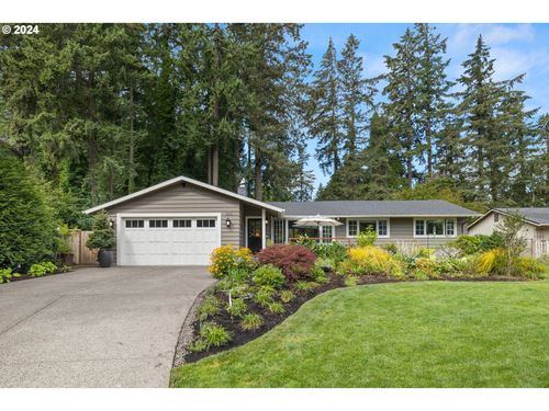 1830 Cloverleaf Rd, LakeOswego, OR, 97034 | Card Image