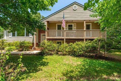 787 Woodlawn Trl, Appomattox, VA, 24522-5023 | Card Image