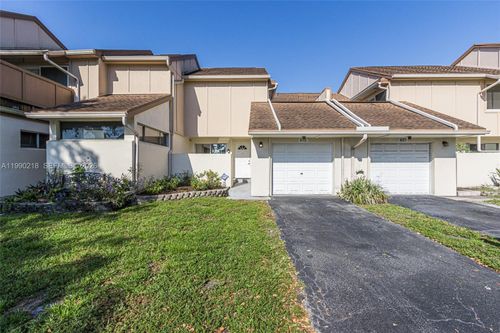 11-835 Nw 80th Ter, Plantation, FL, 33324-1226 | Card Image