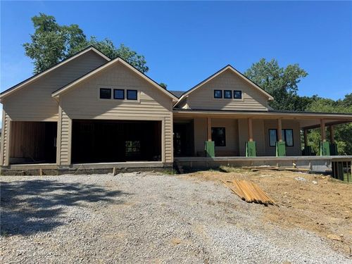 6130 S National Dr, Parkville, MO, 64152-4962 | Card Image
