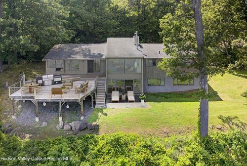 110 Bellevue Rd, Highland, NY, 12528-1106 | Card Image