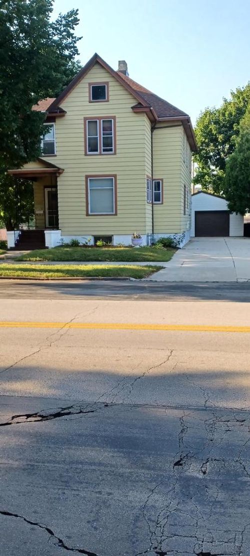 1416 Pennsylvania Avenue, SHEBOYGAN, WI, 53081 | Card Image