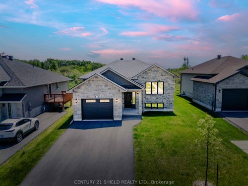 2300 Crewson Crt, Cornwall, ON, K6H0H9 | Card Image