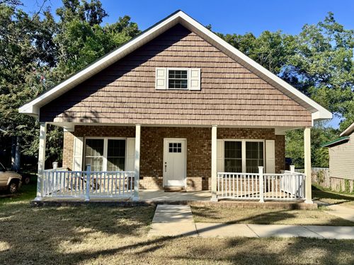529 Howell St, Florence, AL, 35630-3534 | Card Image