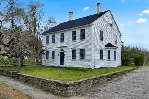 82 Petersham Rd, Hardwick, MA, 01037-9713 | Card Image