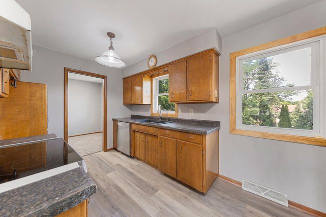 Kitchen View | Image 11