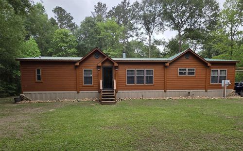 21683 White Oak Drive, Conroe, TX, 77306 | Card Image