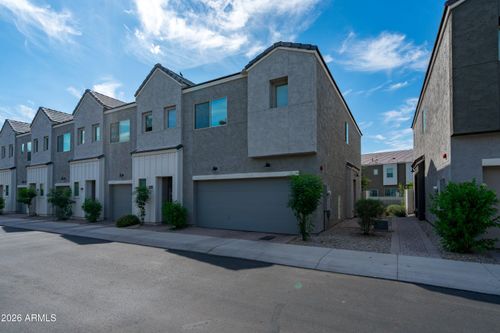 2257 W Echo Ln, Phoenix, AZ, 85021-4285 | Card Image