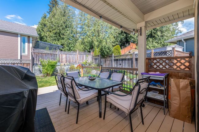23611 Bryant Drive, House other with 5 bedrooms, 3 bathrooms and 4 parking in Maple Ridge BC | Image 34