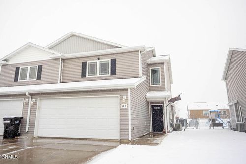 702 Bremner Ave, Bismarck, ND, 58503-3000 | Card Image