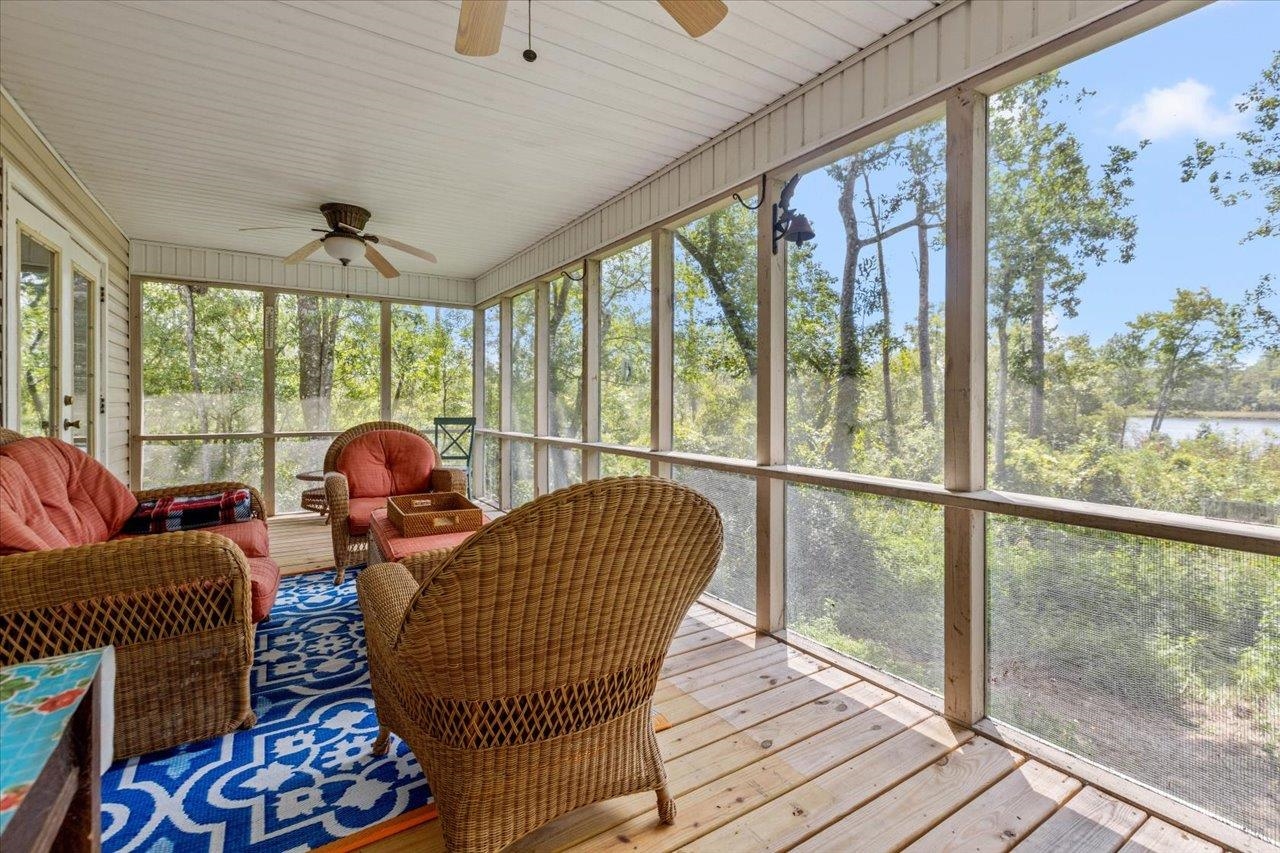Sopchoppy Hwy, Sopchoppy, FL 32358