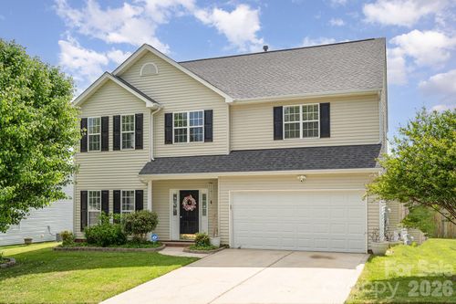 407 Goodloe Dr, Charlotte, NC, 28262-1606 | Card Image
