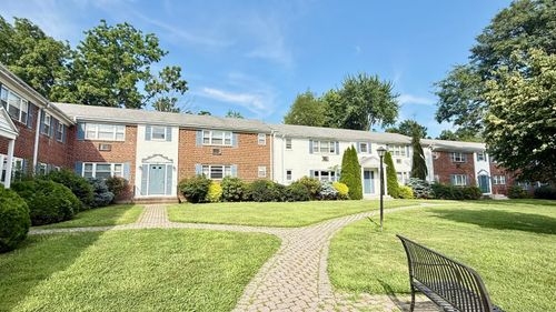 apt-b-19 Colonial Dr, Rocky Hill, CT, 06067-2132 | Card Image