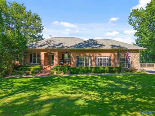 339 Hill Bluff Rd, Guntersville, AL, 35976-7332 | Card Image