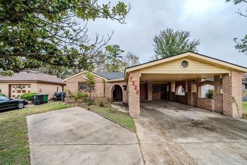 7226 Gore Dr, Houston, TX, 77016-3447 | Card Image