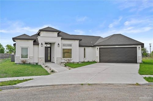 1207 Peregrin Dr, Edinburg, TX, 78542-4582 | Card Image