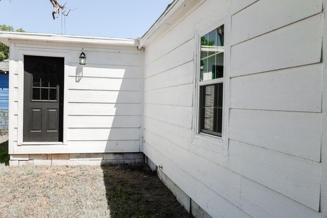 112 Sw 8 Th St, House other with 2 bedrooms, 1 bathrooms and null parking in Plainview TX | Image 22
