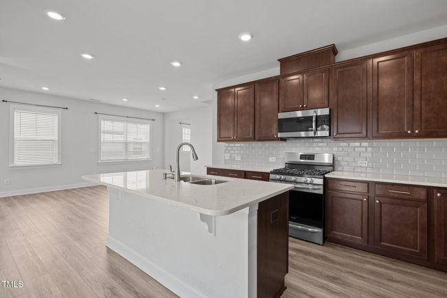 21-web-or-mls-5Z8A2463 | Image 12