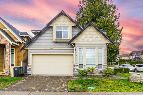 7091 Bridge St, Richmond, BC, V6Y2S6 | Card Image