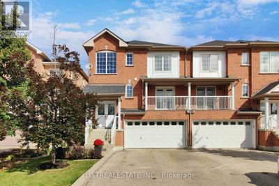 62 Knoll Haven Cir, House other with 4 bedrooms, 3 bathrooms and 4 parking in Bolton ON | Image 1