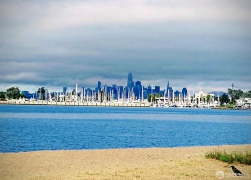 211-965 Shorepoint Ct, Alameda, CA, 94501-5863 | Card Image