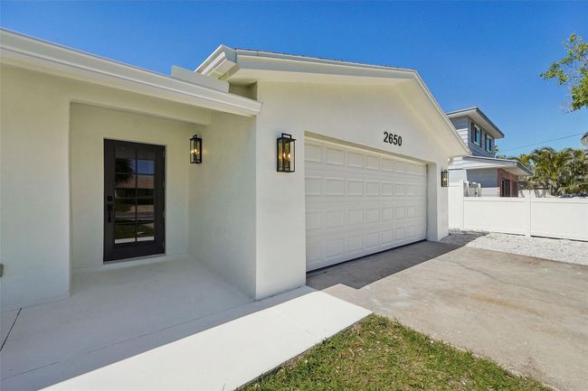 2650 E Vina Del Mar Blvd, House other with 4 bedrooms, 2 bathrooms and null parking in ST PETE BEACH FL | Image 5
