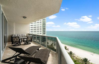 1102 - 3200 N Ocean Blvd, Condo with 3 bedrooms, 2 bathrooms and null parking in Fort Lauderdale FL | Image 3