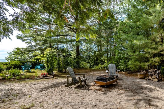 698 Tiny Beaches Rd S, House other with 4 bedrooms, 2 bathrooms and 5 parking in Tiny ON | Image 7